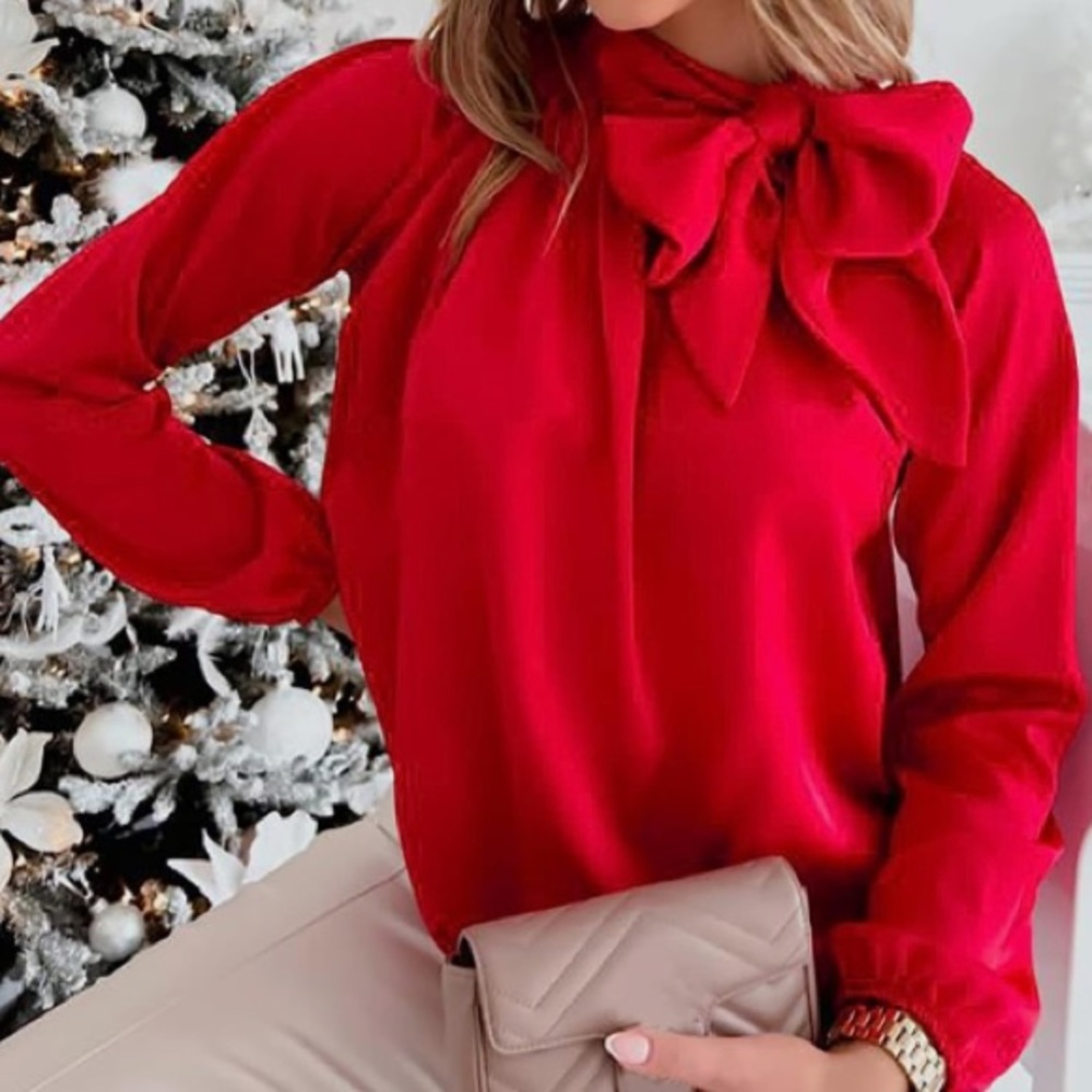 NWT Tie neck button up oversize blouse size M